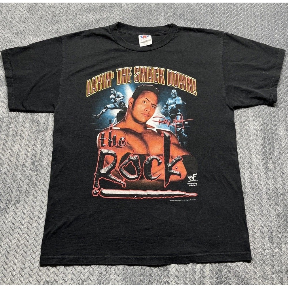 VTG The Rock WWF T-Shirt Men's Size Large Black Layin‎ The Smack Down 1999 TNT*
